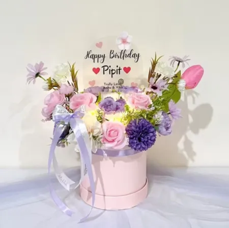 Bloom Box Akrilik Ucapan Ulang Tahun Kepulauan Meranti